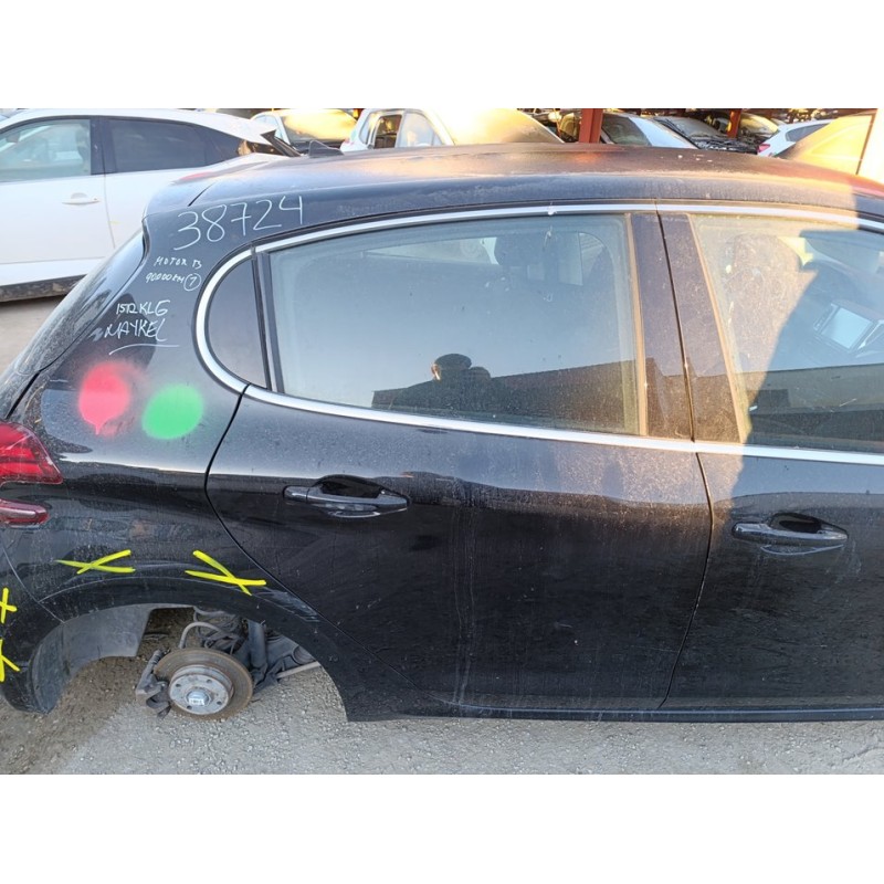 Recambio de puerta trasera derecha para peugeot 208 allure referencia OEM IAM 9671907480  