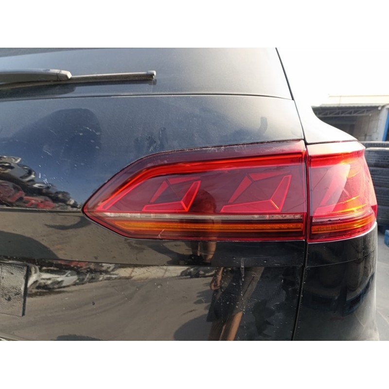 Recambio de piloto trasero derecho interior para volkswagen touareg r-line 4motion referencia OEM IAM 760945308A  