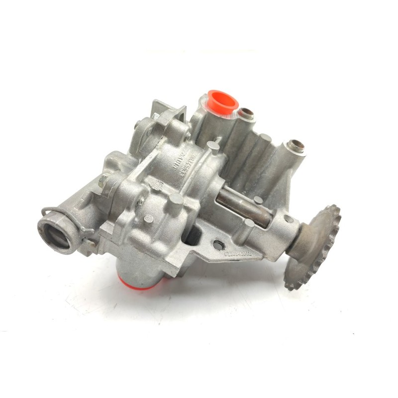 Recambio de bomba aceite para renault koleos privilege referencia OEM IAM 8200345633  