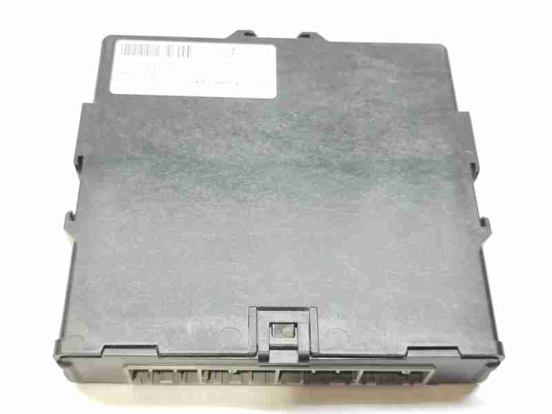 Recambio de modulo electronico para toyota auris hybrid active business plus referencia OEM IAM 8998102140  