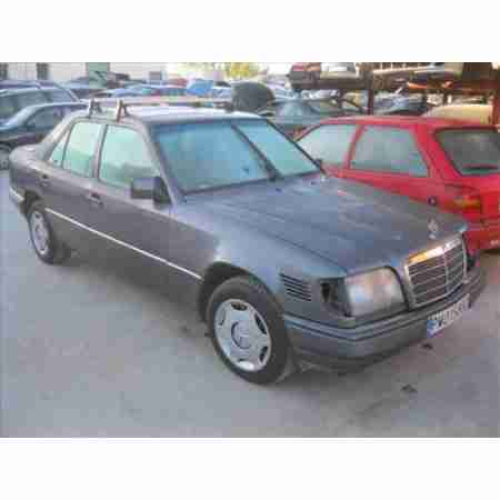 MERCEDES-BENZ CLASE E (W210) BERLINA DIESEL