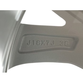 Recambio de llanta para mitsubishi outlander (gf0) motion 2wd referencia OEM IAM 4250D536  