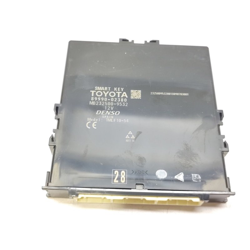 Recambio de modulo electronico para toyota auris hybrid active business plus referencia OEM IAM 8999002380  