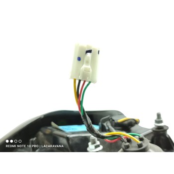 Recambio de piloto trasero izquierdo interior para mg zs comfort referencia OEM IAM 10571683  