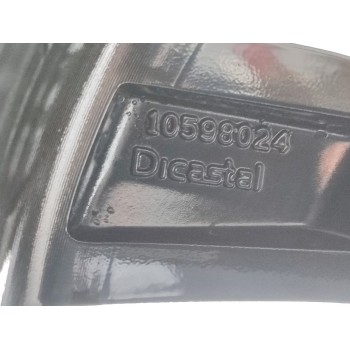 Recambio de llanta para mg zs luxury referencia OEM IAM 10598024  
