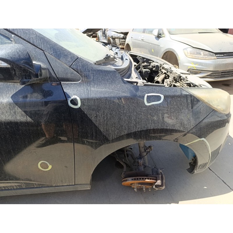 Recambio de aleta delantera derecha para hyundai ix35 style 2wd referencia OEM IAM 663212S000  