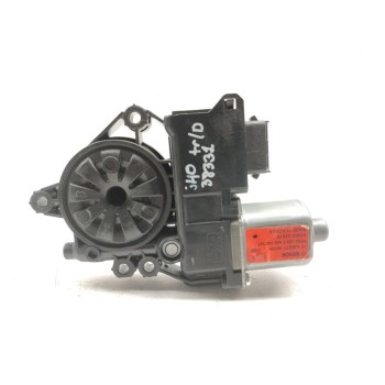 Recambio de motor elevalunas trasero derecho para hyundai i40 cw style bluedrive referencia OEM IAM 834603Z010  