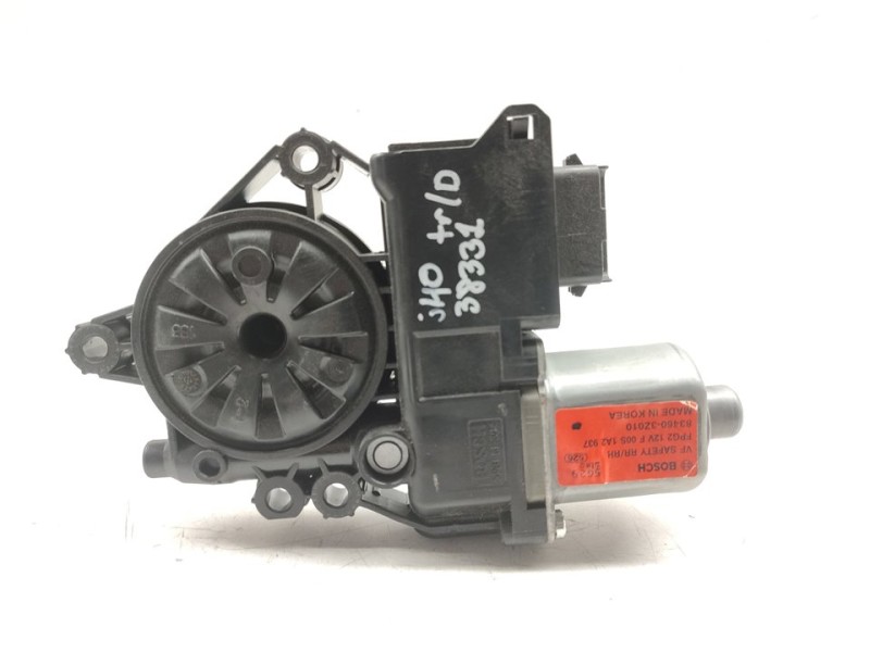 Recambio de motor elevalunas trasero derecho para hyundai i40 cw style bluedrive referencia OEM IAM 834603Z010  