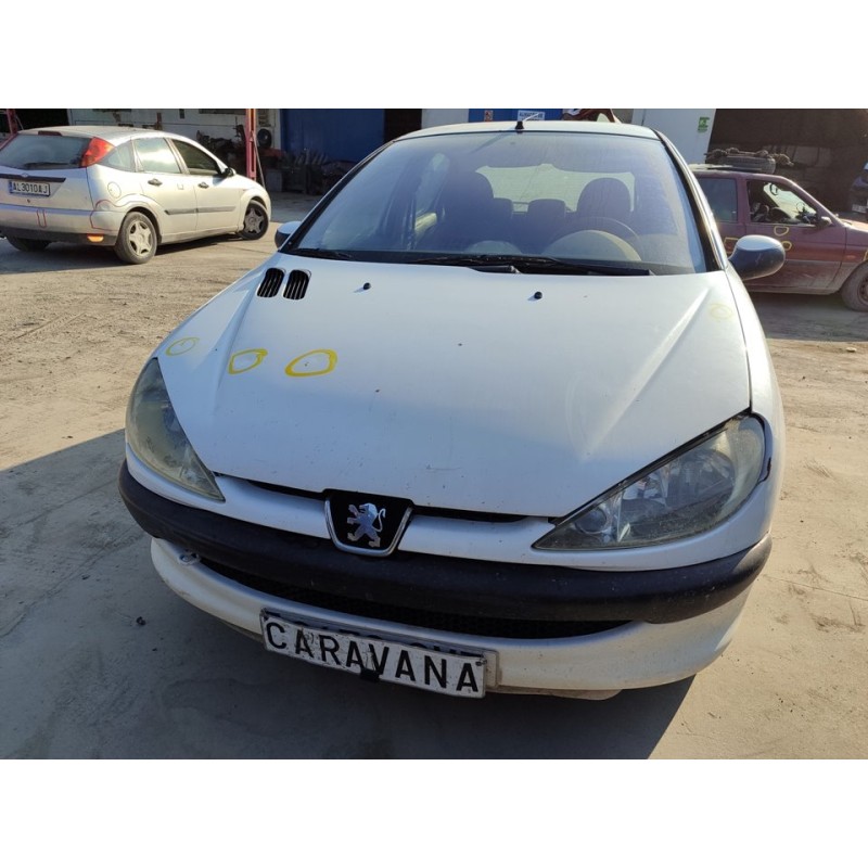 PEUGEOT 206 BERLINA
