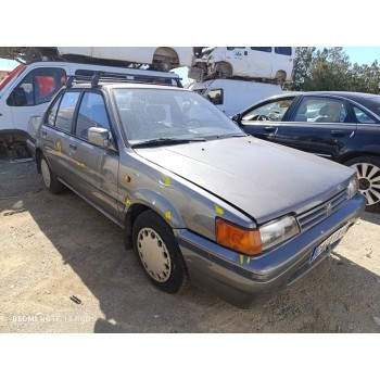nissan sunny berlina (n13) del año 1991
