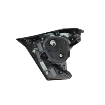 Recambio de piloto trasero derecho interior para toyota c-hr hybrid active referencia OEM IAM 81580F4010  