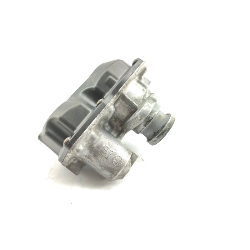 Recambio de valvula egr para renault trafic furgón l1h1 2,7t referencia OEM IAM H8201061904  