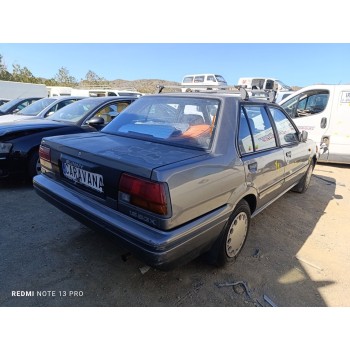 nissan sunny berlina (n13) del año 1991