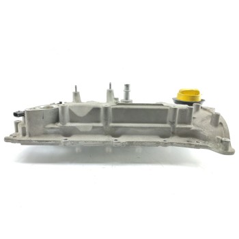 Recambio de tapa balancines para dacia duster ii comfort referencia OEM IAM 132653841R  