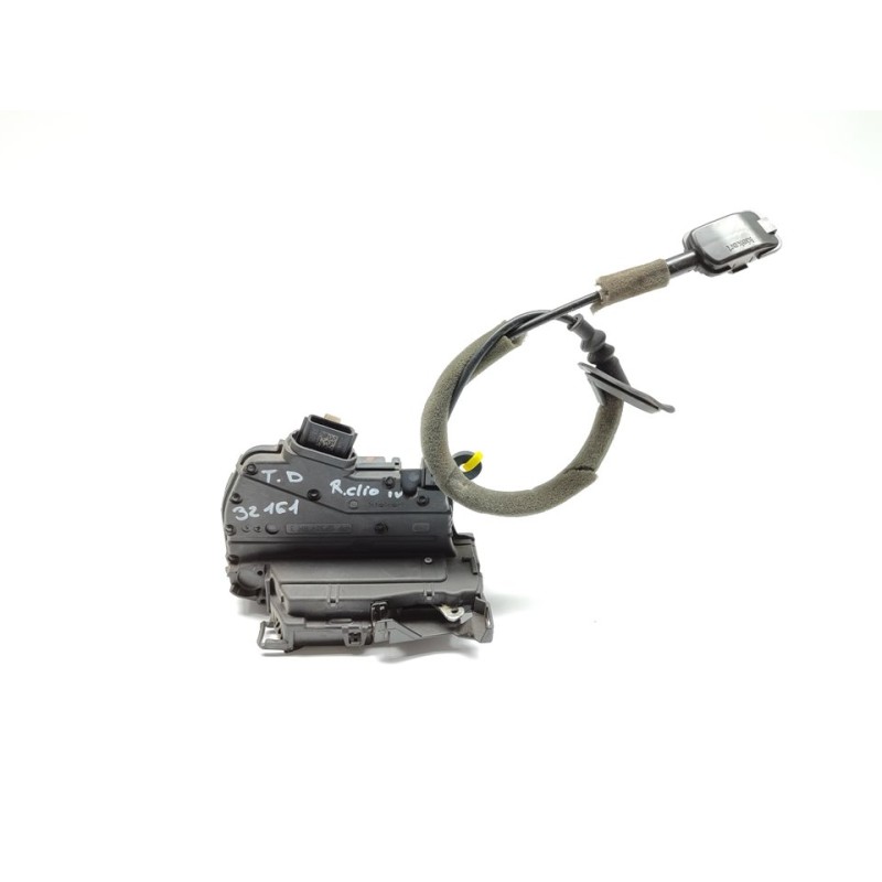 Recambio de cerradura puerta trasera derecha para renault clio iv dynamique referencia OEM IAM 825002104R  