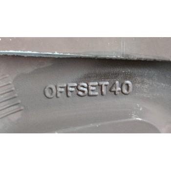 Recambio de llanta para kia sportage concept 4x2 referencia OEM IAM 529103W610  