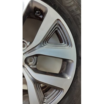 Recambio de llanta para kia sportage concept 4x2 referencia OEM IAM 529103W610  