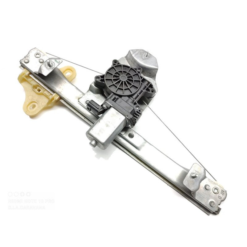 Recambio de elevalunas trasero derecho para renault clio iv dynamique referencia OEM IAM 827008880R  