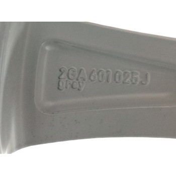 Recambio de llanta para volkswagen t-roc sport referencia OEM IAM 2GA601025J  