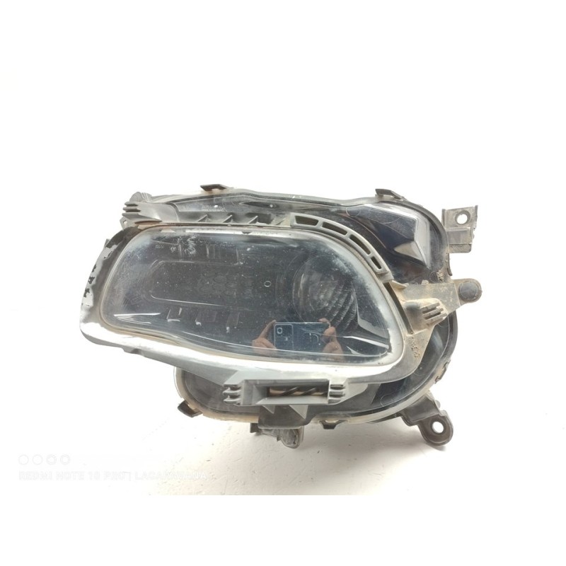 Recambio de faro izquierdo para jeep cherokee limited 4wd referencia OEM IAM 68102855AF  