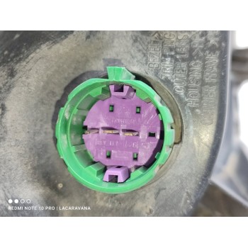 Recambio de faro izquierdo para jeep cherokee limited 4wd referencia OEM IAM 68102855AF  