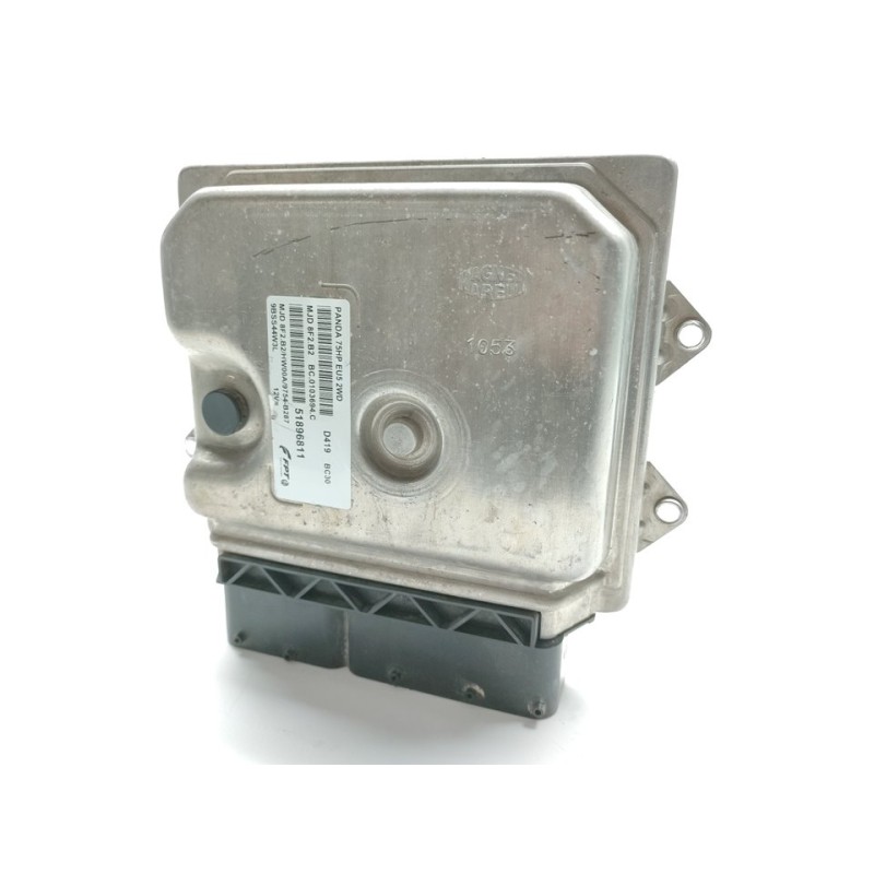 Recambio de centralita motor uce para fiat panda (169) 55kw referencia OEM IAM 51896811  