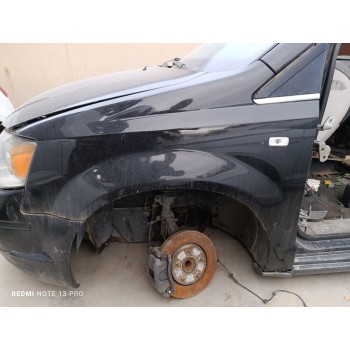 Recambio de aleta delantera izquierda para chrysler grand voyager lx referencia OEM IAM   