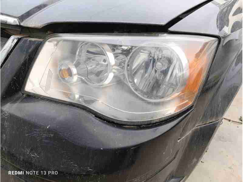 Recambio de faro izquierdo para chrysler grand voyager lx referencia OEM IAM   