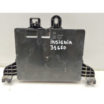 Recambio de caja reles / fusibles para opel insignia berlina cosmo referencia OEM IAM 13277321  