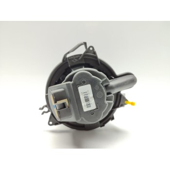 Recambio de ventilador calefaccion para renault clio iv dynamique referencia OEM IAM 5P373000  