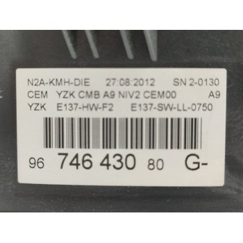 Recambio de cuadro instrumentos para peugeot 208 active referencia OEM IAM 9674643080  