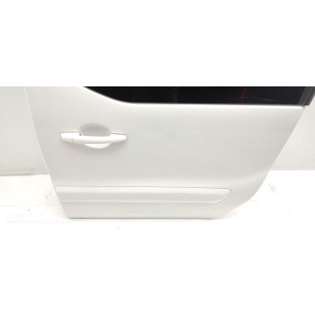 Recambio de puerta lateral corredera izquierda para peugeot partner kombi access referencia OEM IAM   