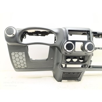 Recambio de salpicadero para jeep wrangler / wrangler unlimited sahara referencia OEM IAM 68232091AA  