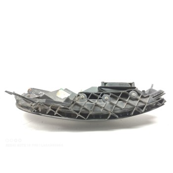 Recambio de faro izquierdo para jeep cherokee limited 4wd referencia OEM IAM 68157105AO  