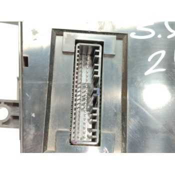 Recambio de mando calefaccion / aire acondicionado para ssangyong xlv crystal 4x2 referencia OEM IAM 6872035200  