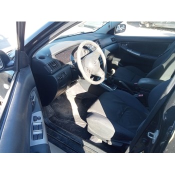 toyota corolla familiar (e12) del año 2006