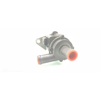Recambio de bomba agua para volvo v40 básico referencia OEM IAM 31338211  