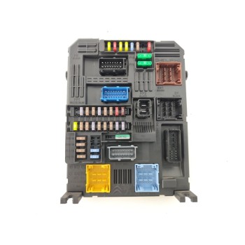Recambio de caja reles / fusibles para citroën c4 picasso live referencia OEM IAM 9819851380  
