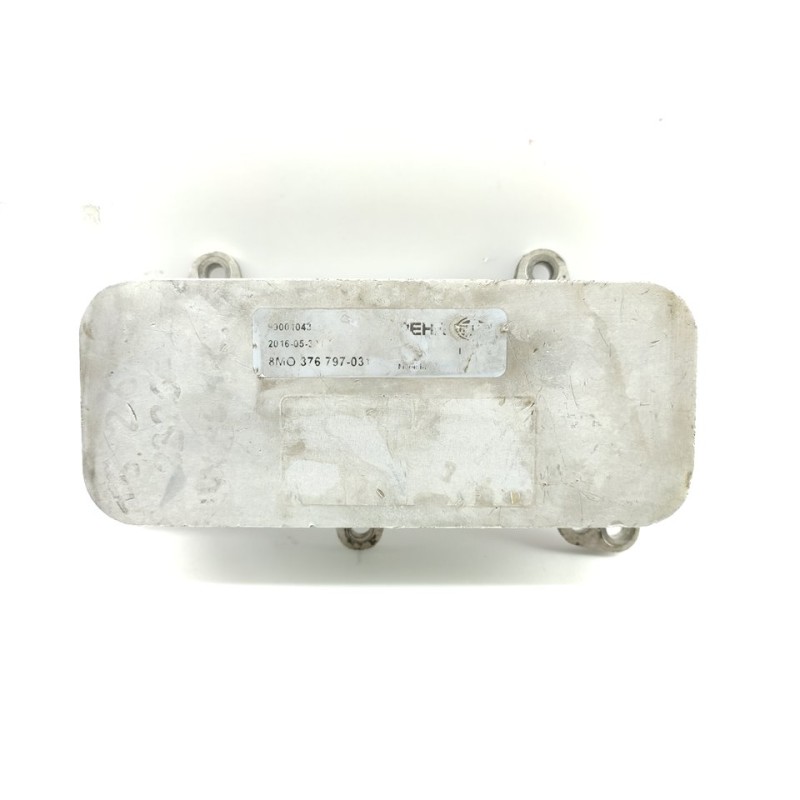 Recambio de enfriador aceite motor para volkswagen t5 bus monovolumen (multivan) referencia OEM IAM 8M0376797031  