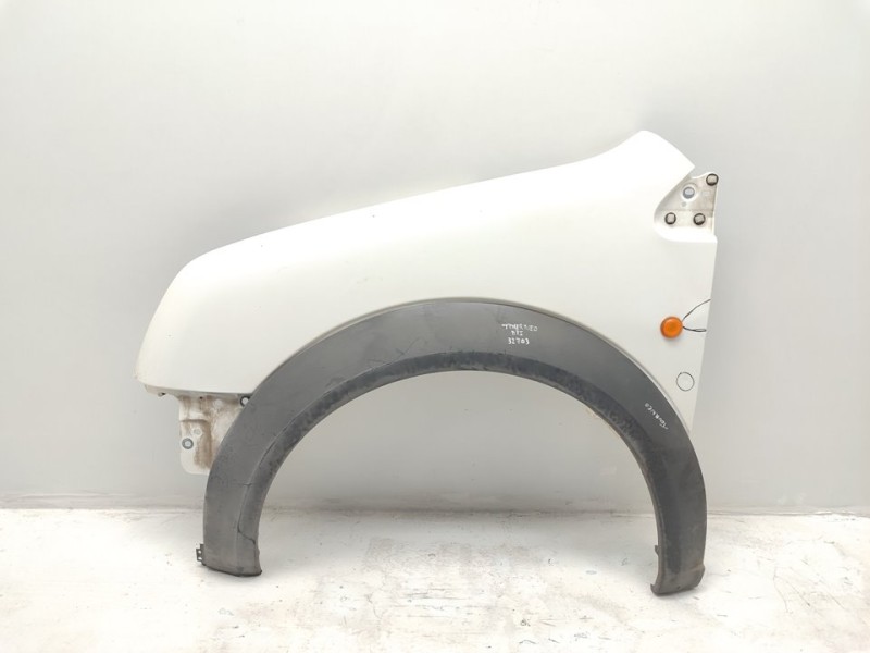 Recambio de aleta delantera izquierda para ford transit connect (tc7) furgón (2006) referencia OEM IAM 5131152  