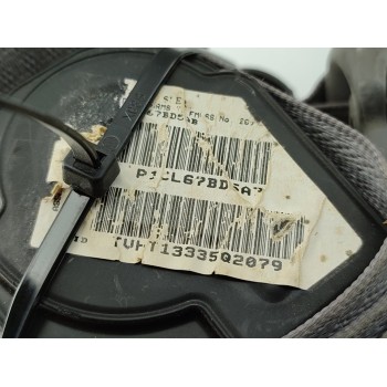 Recambio de cinturon seguridad delantero izquierdo para jeep gr. cherokee (wh) 3.0 crd 65 aniversario referencia OEM IAM P1CL67B