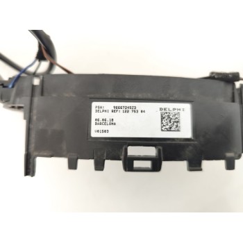 Recambio de mando volante para citroën c4 picasso live referencia OEM IAM 96667245ZD  