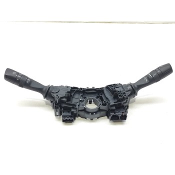 Recambio de mando luces para toyota auris hybrid active business plus referencia OEM IAM 8414002720  