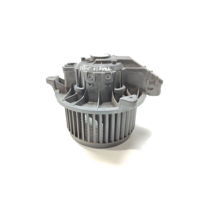 Recambio de ventilador calefaccion para ford transit courier limited referencia OEM IAM AV1119846AB  