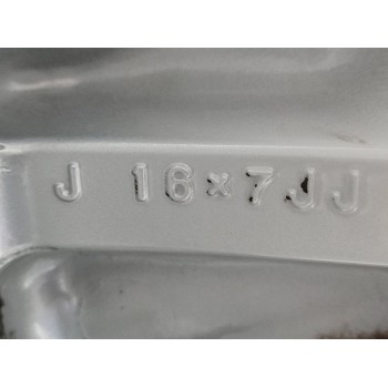 Recambio de llanta para toyota land cruiser (j9) d4-d vx (5-ptas.) referencia OEM IAM 4261160380  