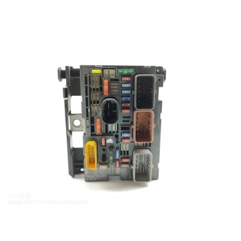 Recambio de caja reles / fusibles para citroën berlingo station wagon sx multispace referencia OEM IAM 9666700480  