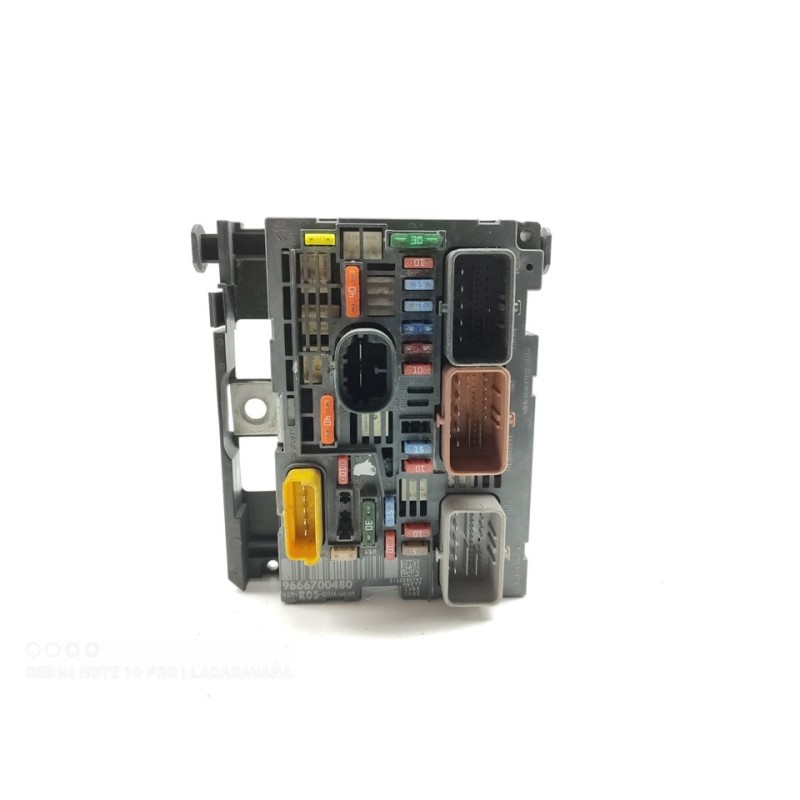 Recambio de caja reles / fusibles para citroën berlingo station wagon sx multispace referencia OEM IAM 9666700480  