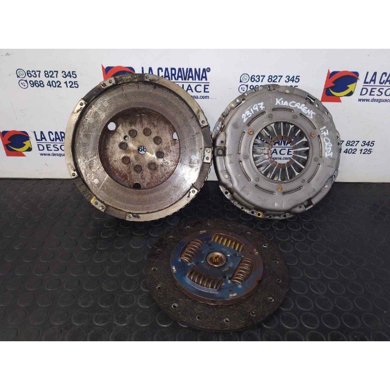 Recambio de kit embrague para kia carens ( ) basic referencia OEM IAM 32002  