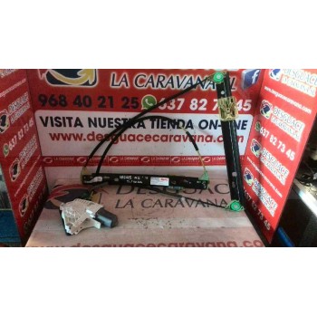 ELEVALUNAS DELANTERO DERECHO 8K0959802C 