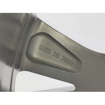 Recambio de llanta para mazda cx-30 basis 2wd referencia OEM IAM 9965787080  